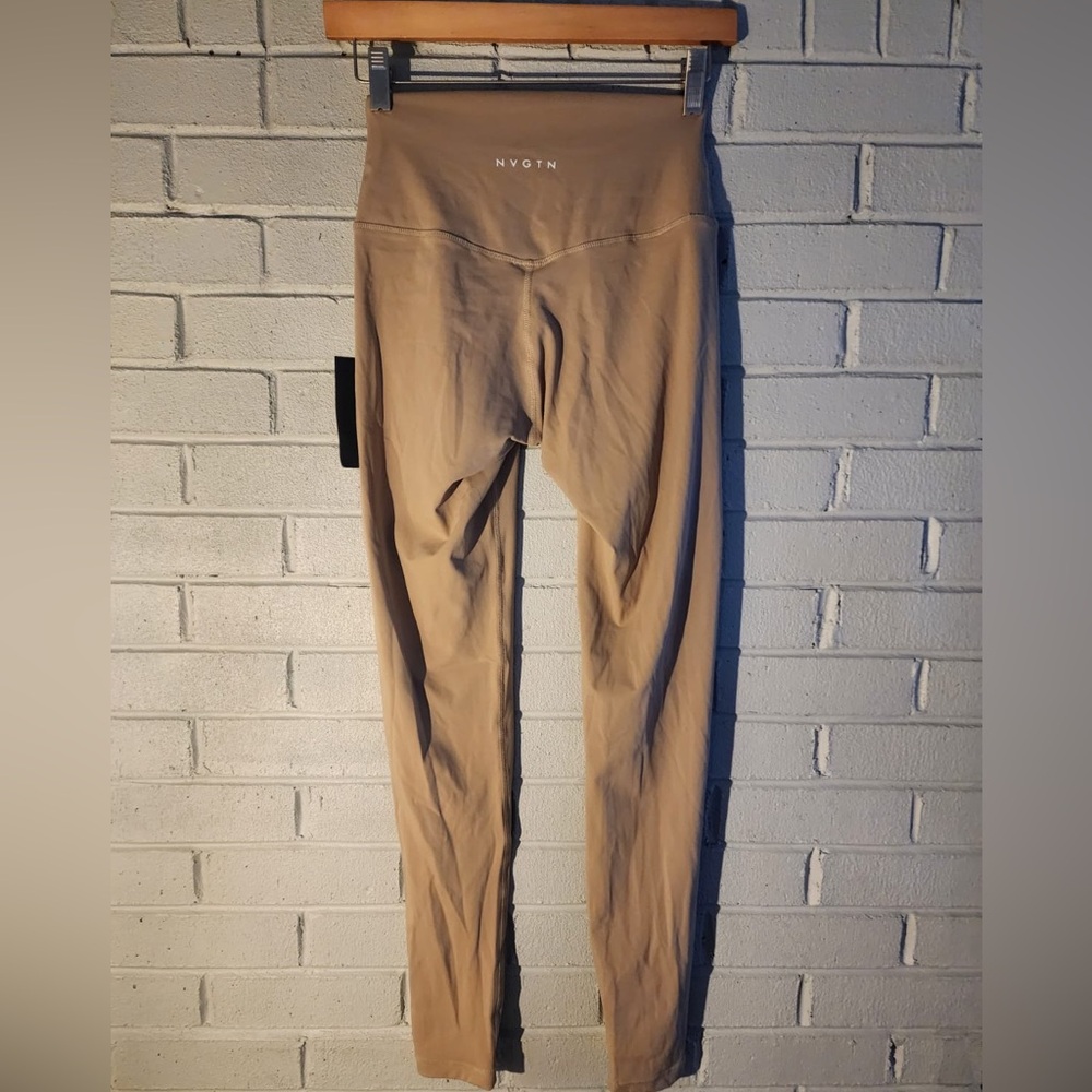 NVGTN Signature Leggings 2.0 - Picture 3 of 4